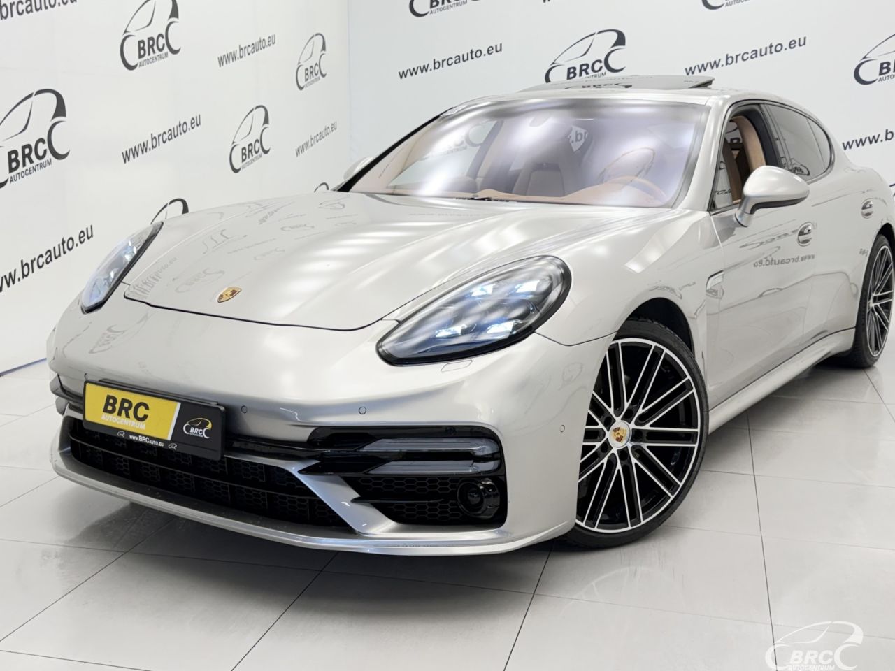 Porsche Panamera | 45