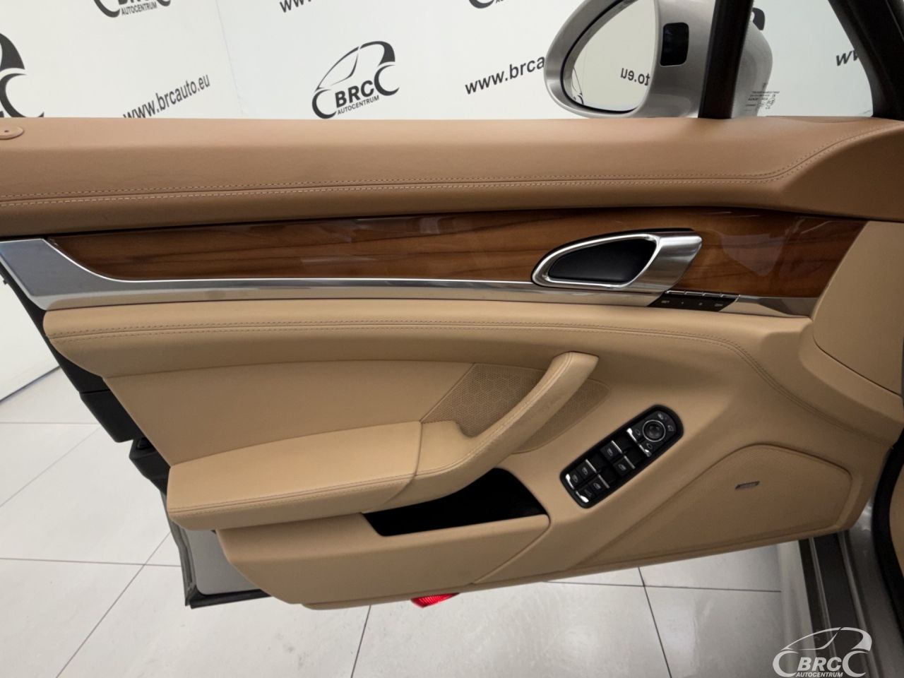 Porsche Panamera | 23