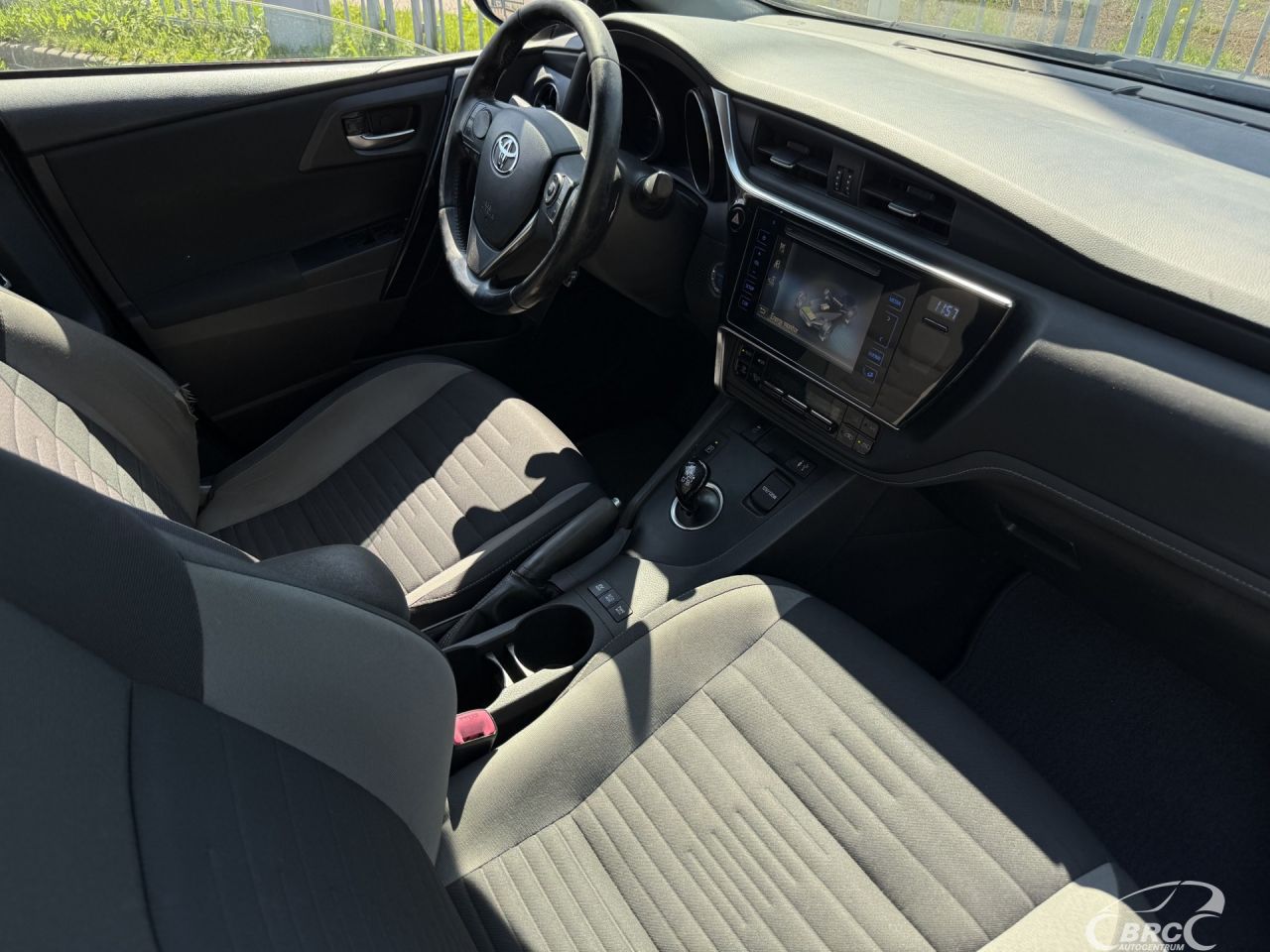 Toyota Auris | 4