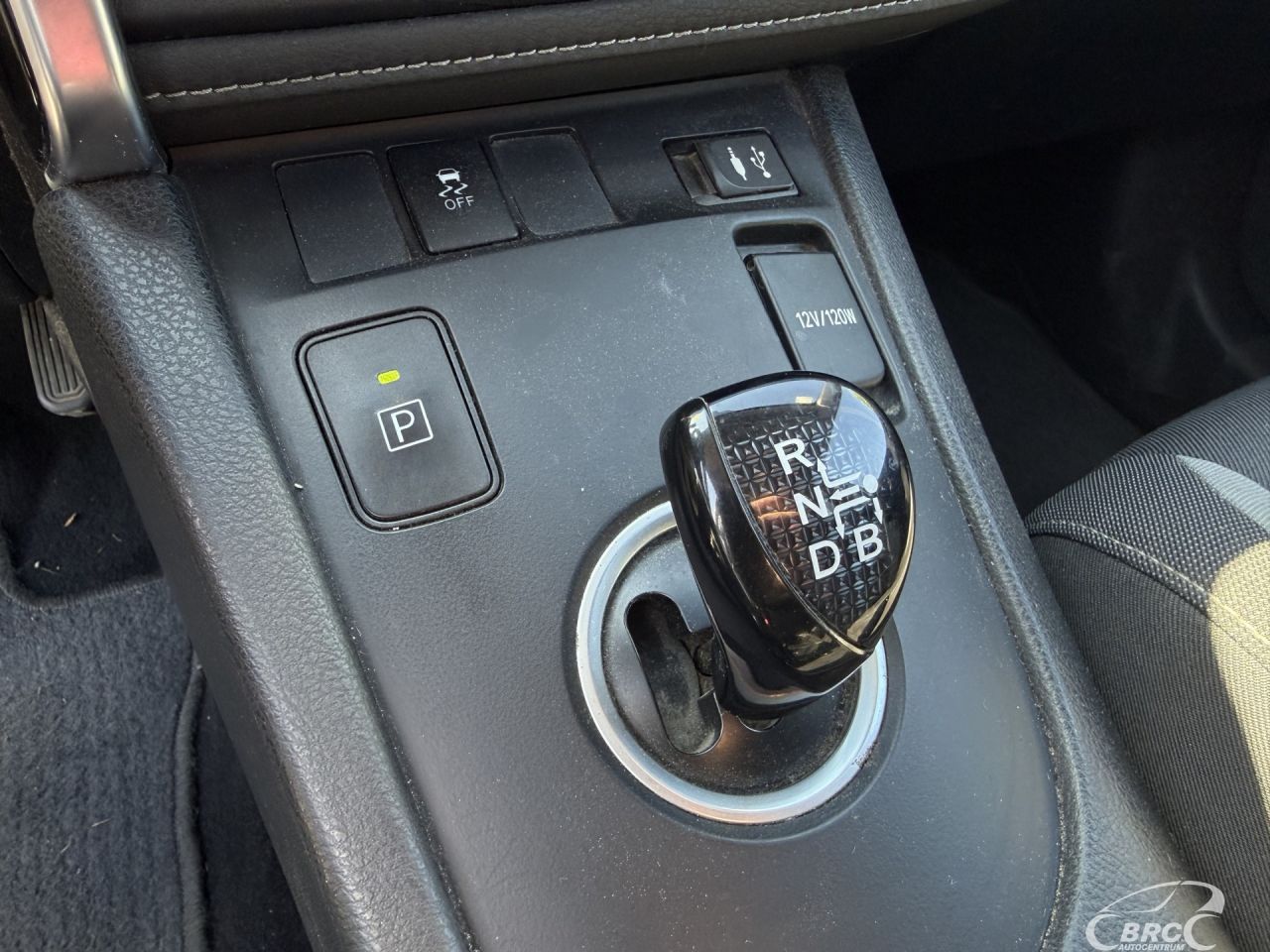 Toyota Auris | 20