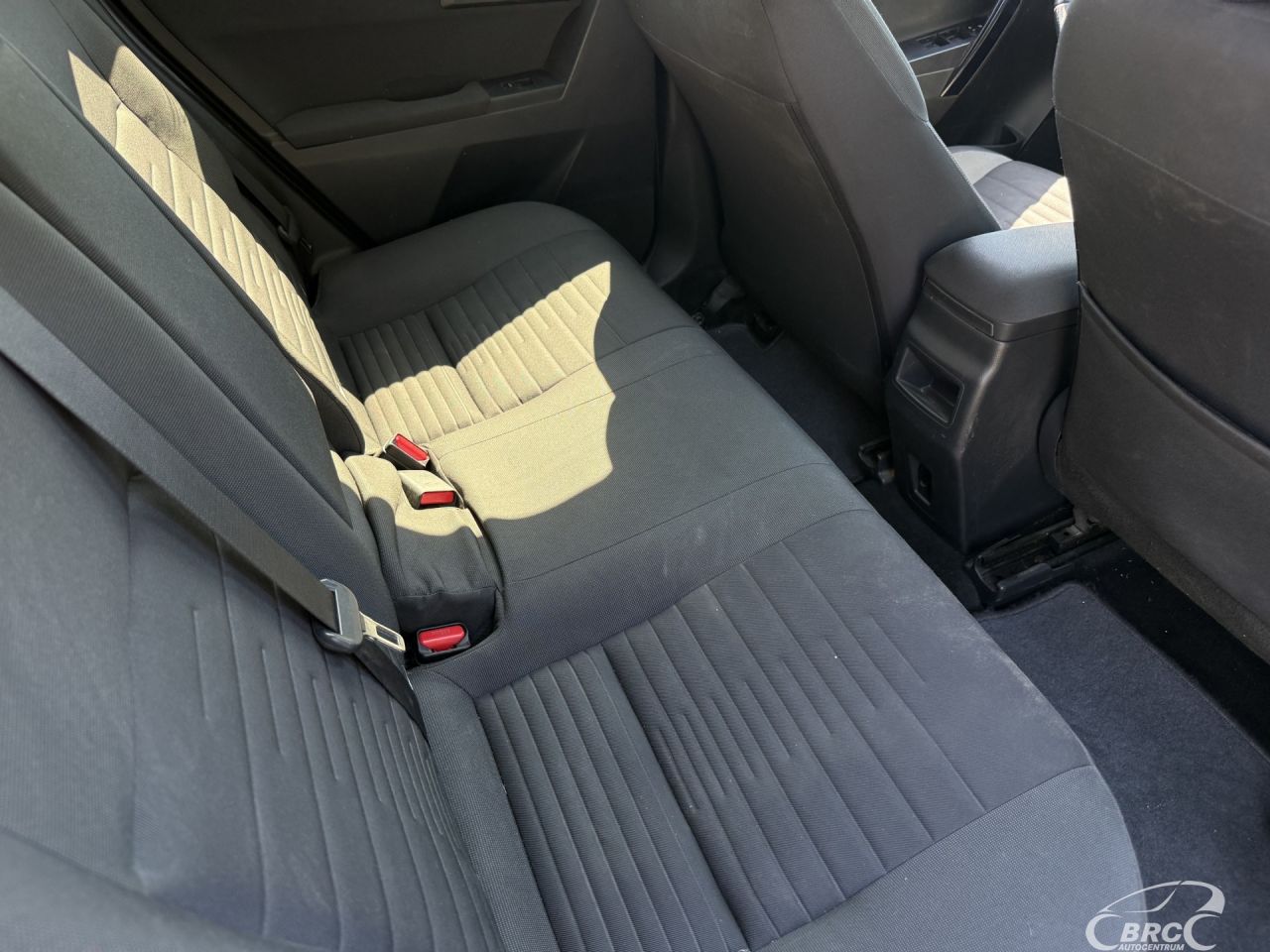 Toyota Auris | 6