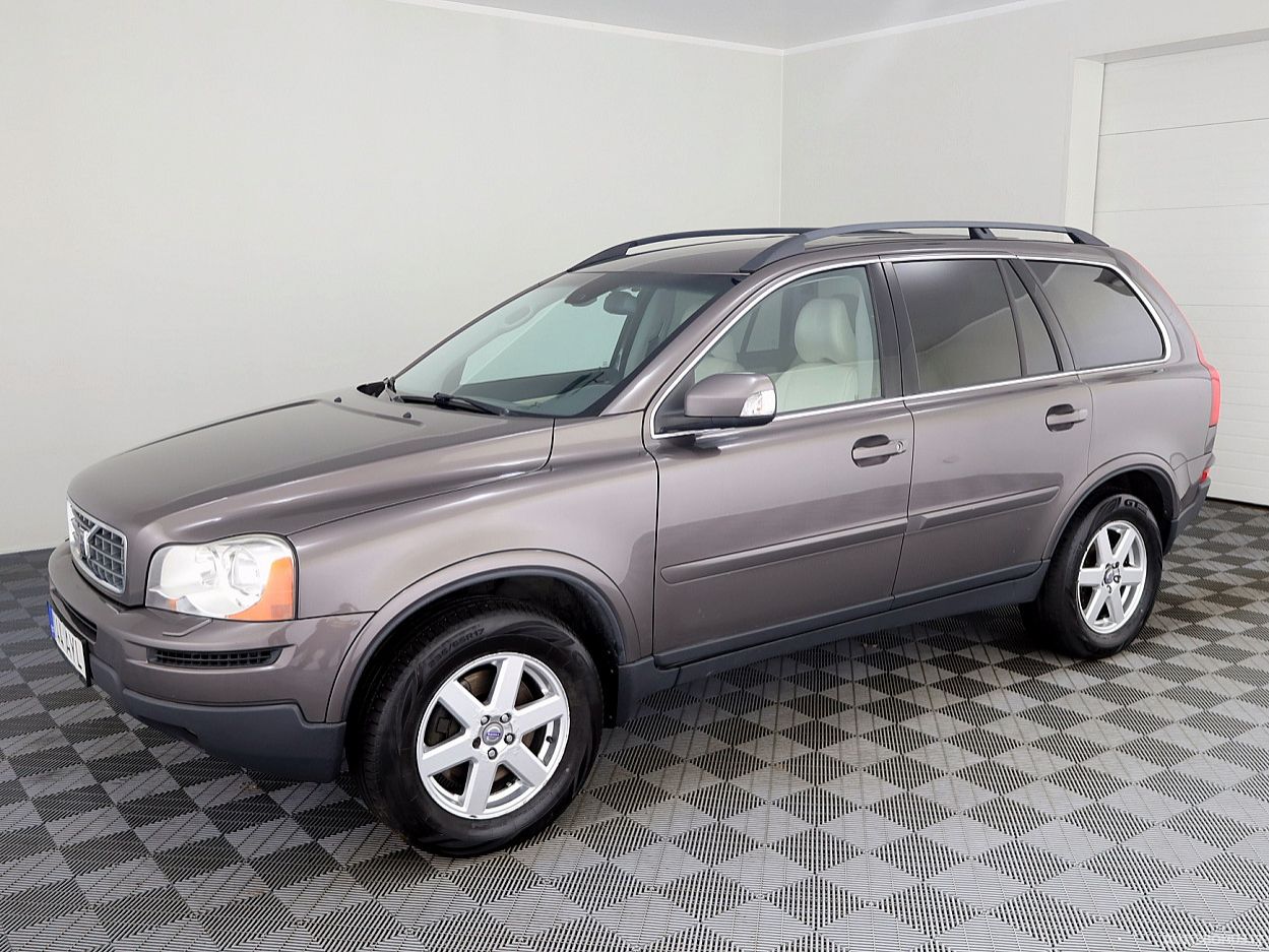 Volvo XC90 | 1