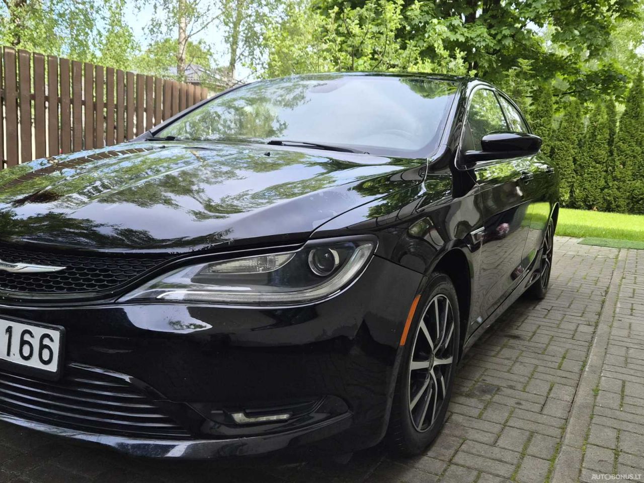 Chrysler 200 | 1