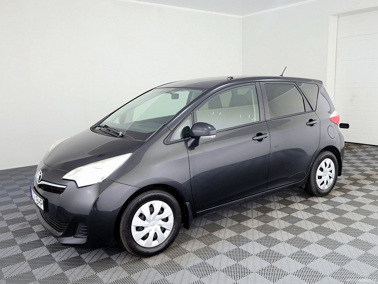 Toyota Verso-S | 1