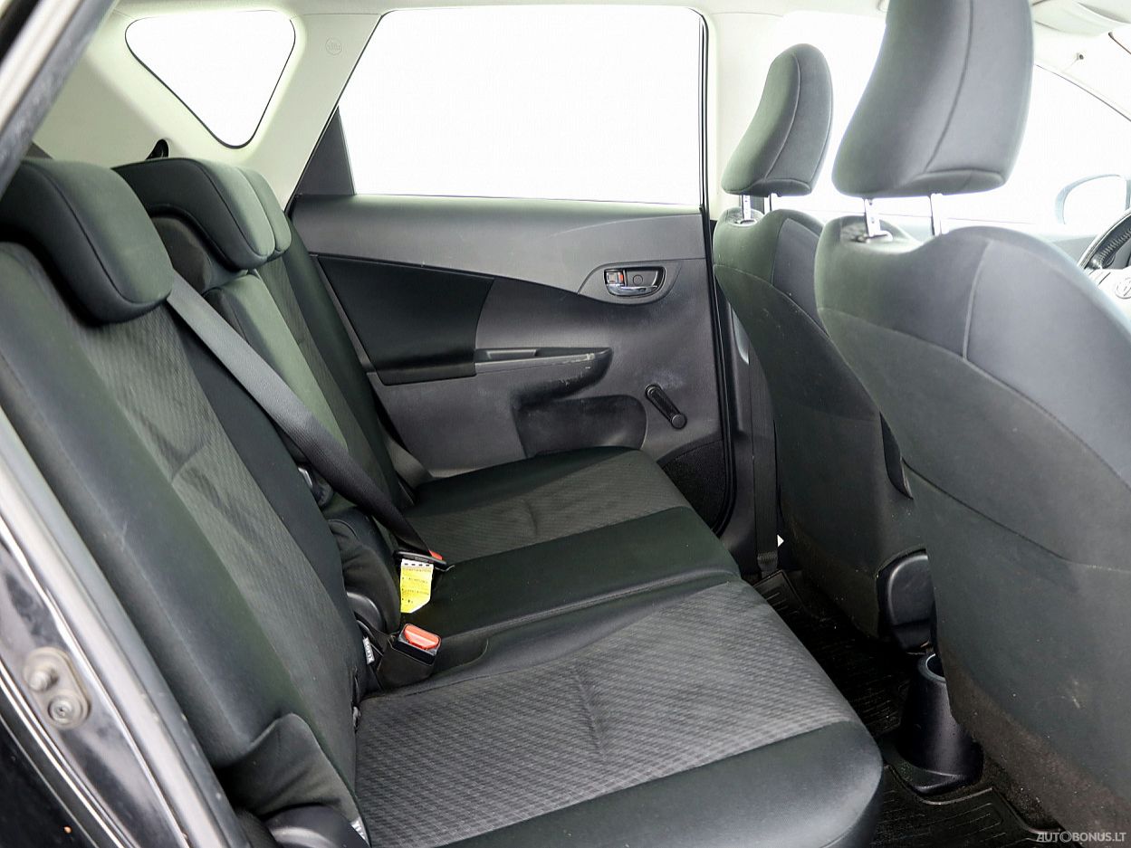 Toyota Verso-S | 6