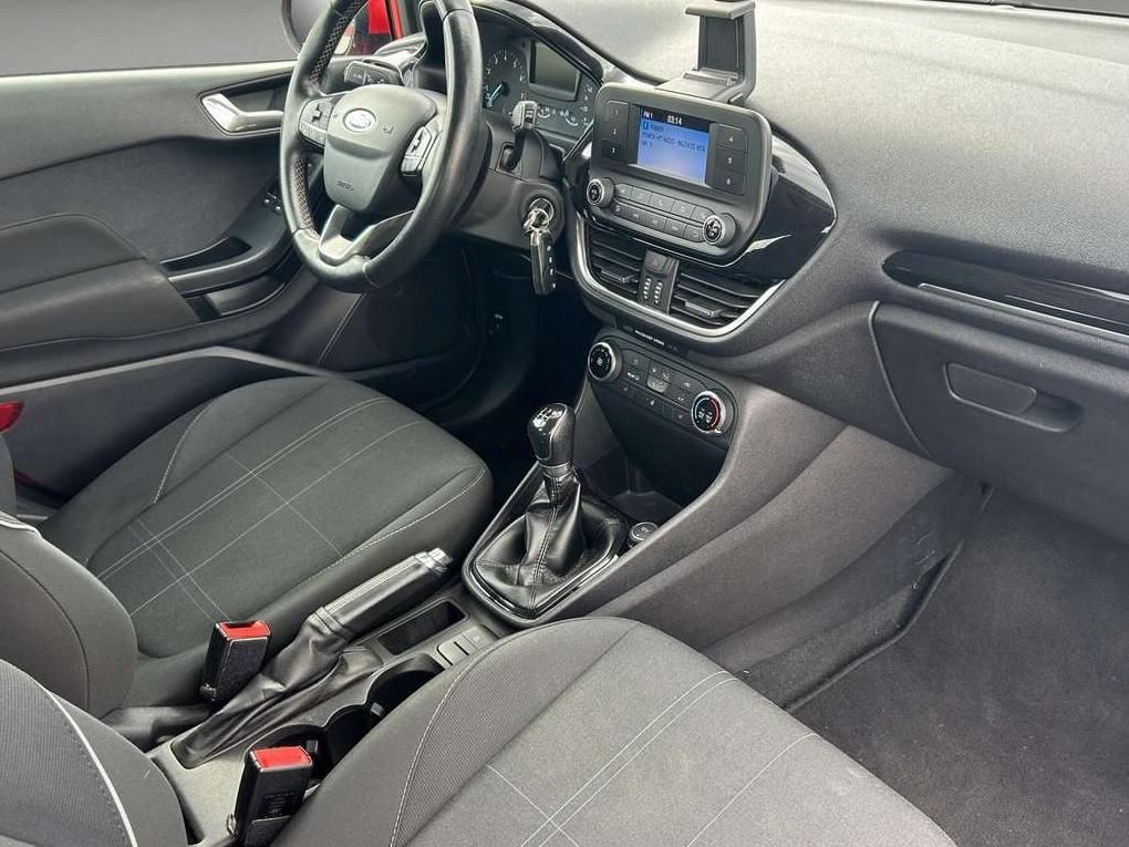 Ford Fiesta | 9
