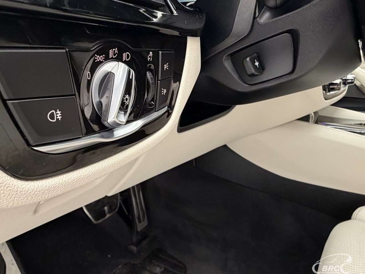 BMW M550 | 27