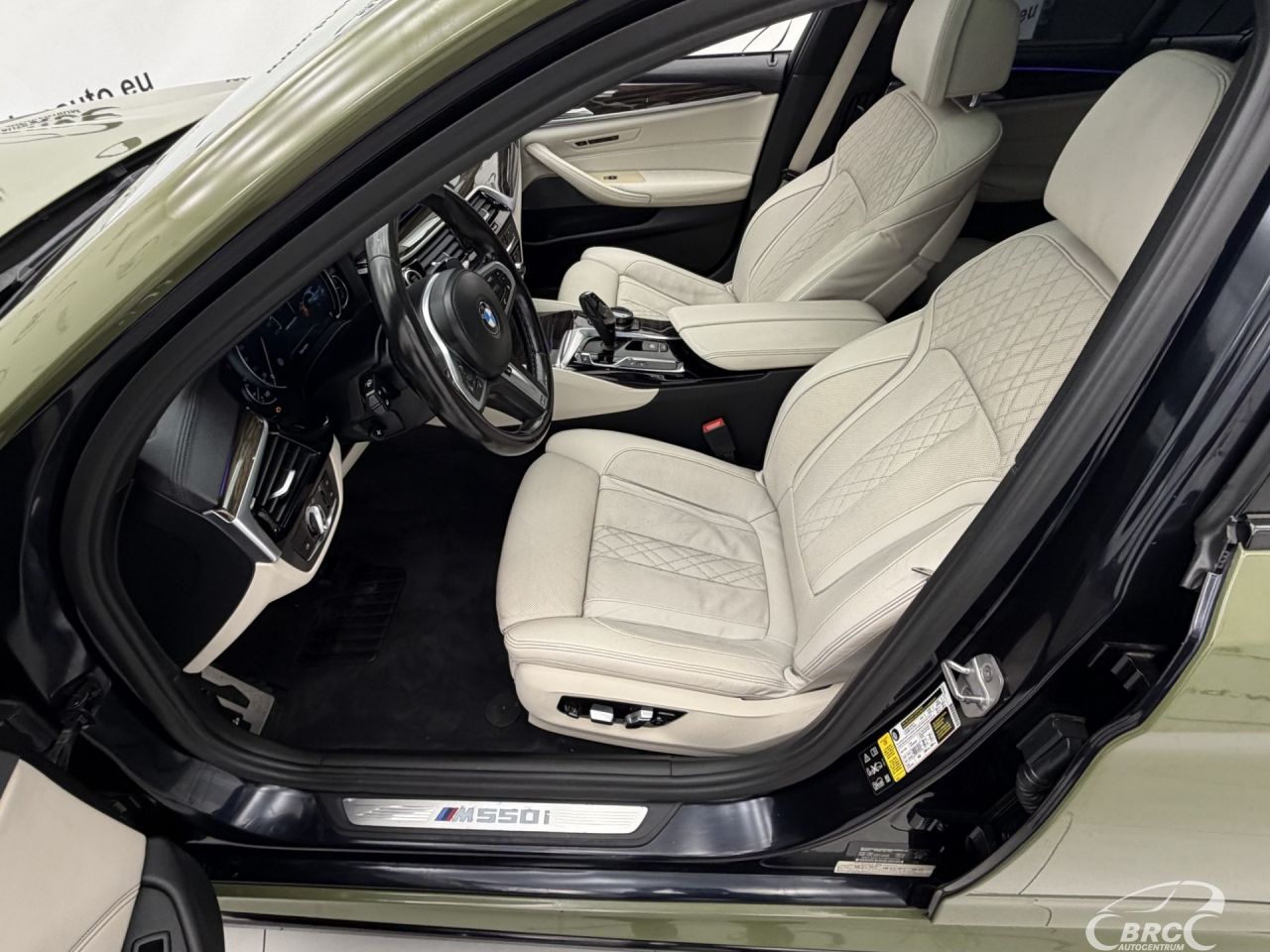 BMW M550 | 22