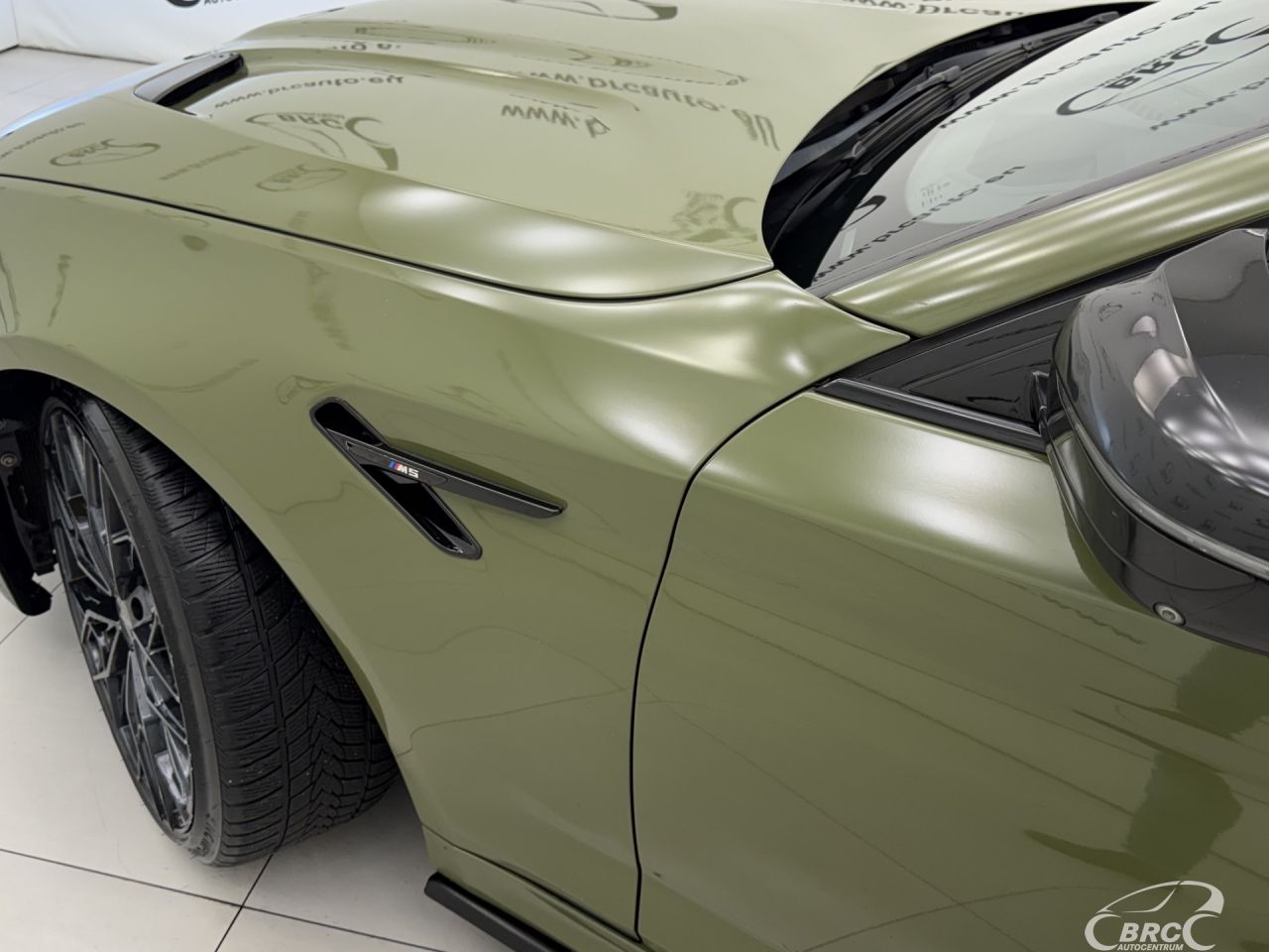 BMW M550 | 51