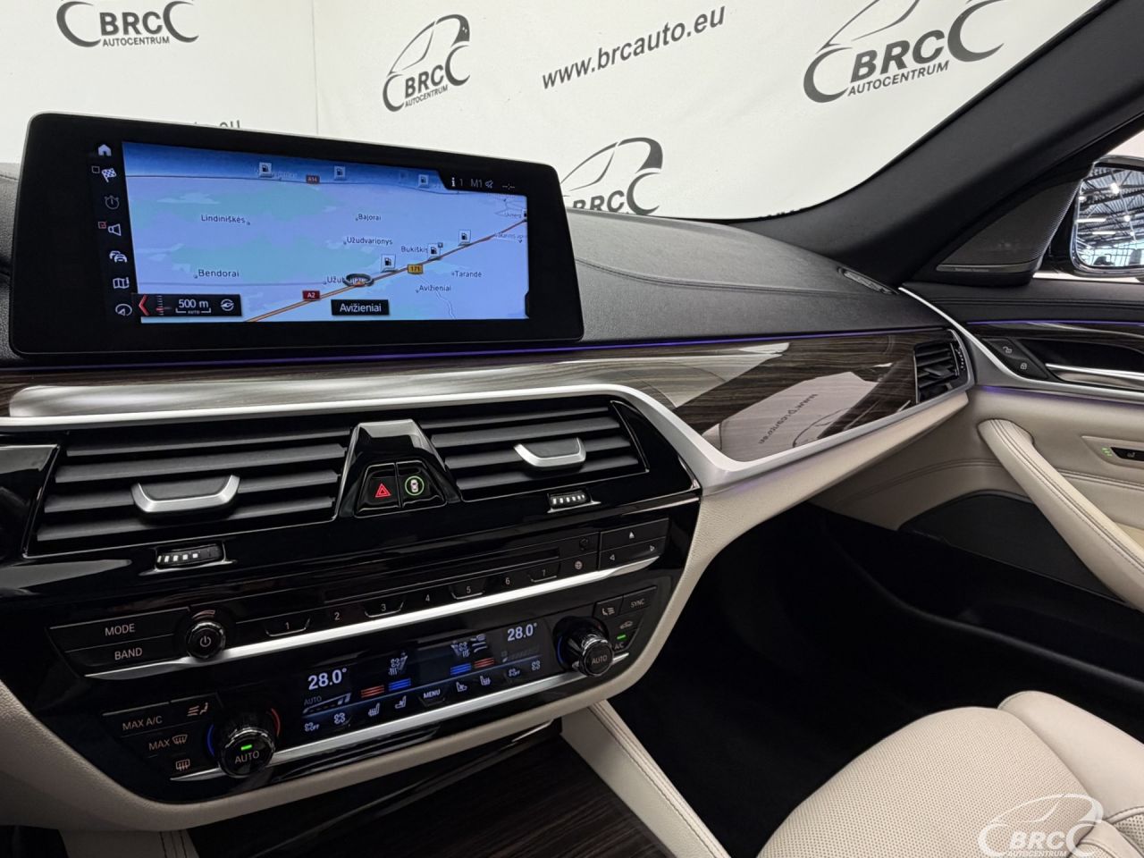 BMW M550 | 29