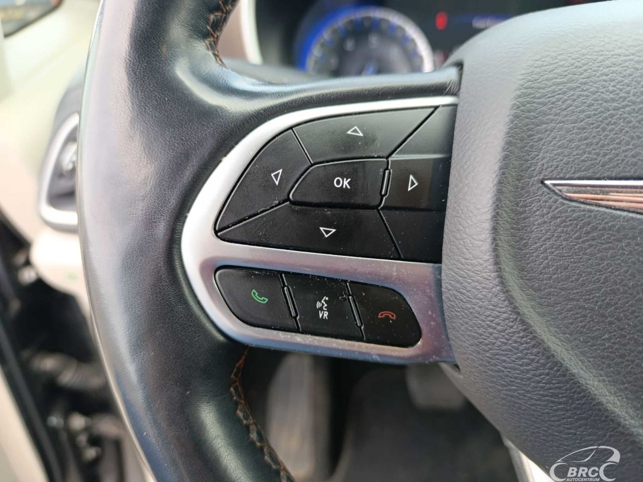 Chrysler Pacifica | 15