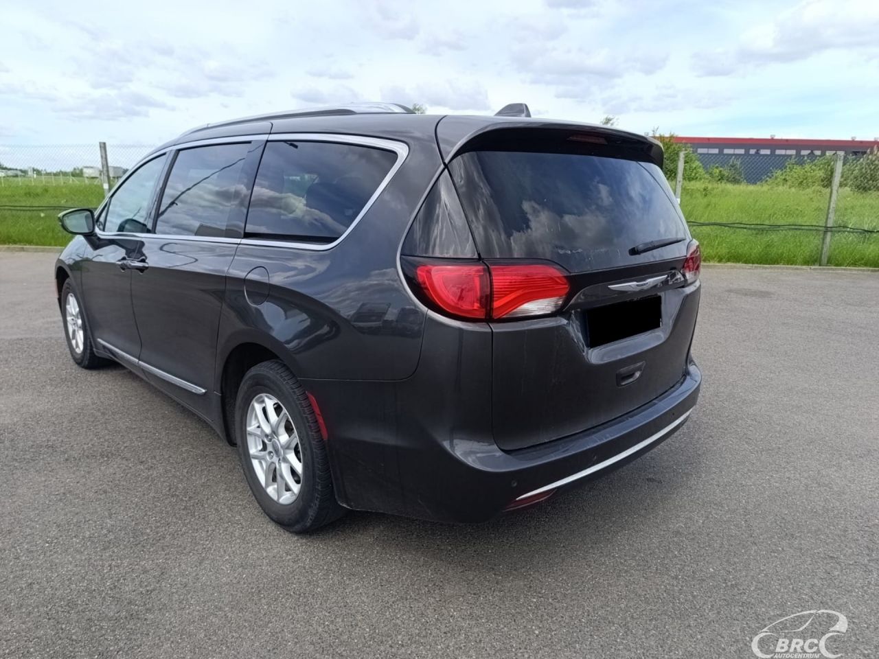 Chrysler Pacifica | 2