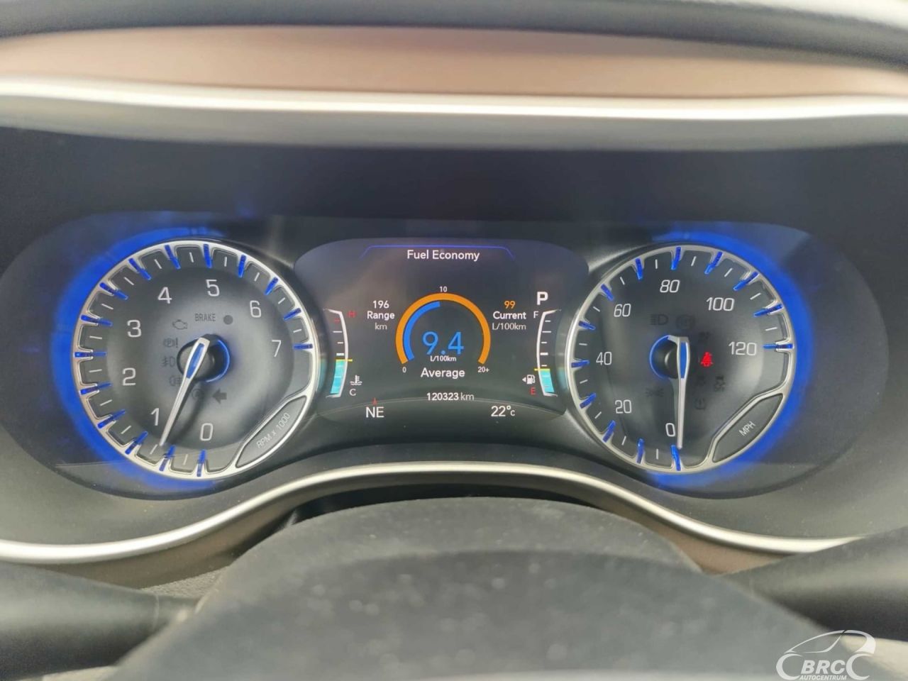 Chrysler Pacifica | 17