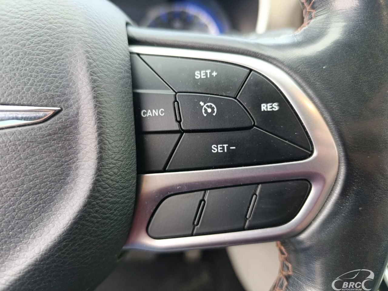 Chrysler Pacifica | 16