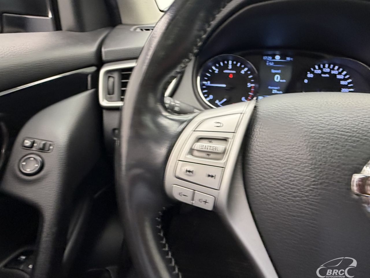 Nissan Qashqai | 28