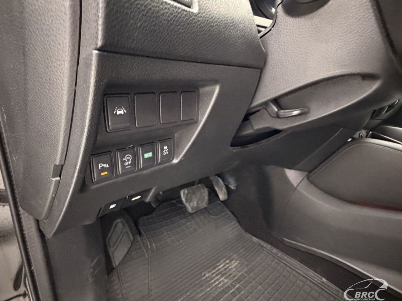 Nissan Qashqai | 25