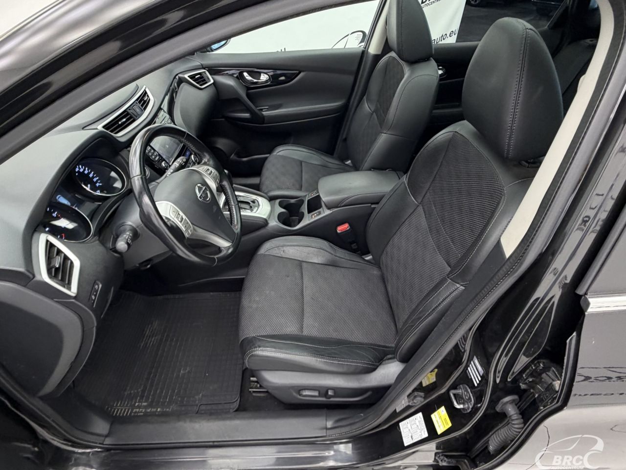 Nissan Qashqai | 19