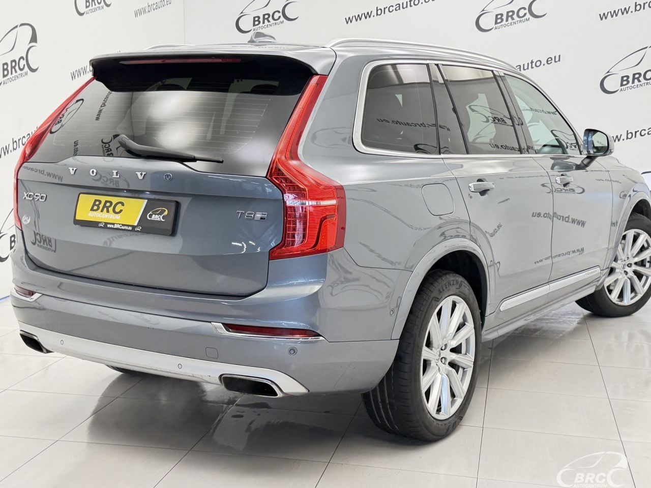 Volvo XC90 | 48
