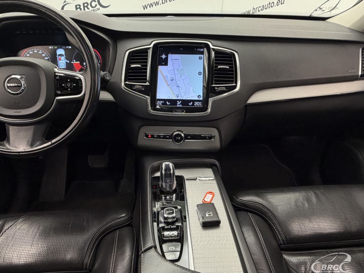 Volvo XC90 | 14