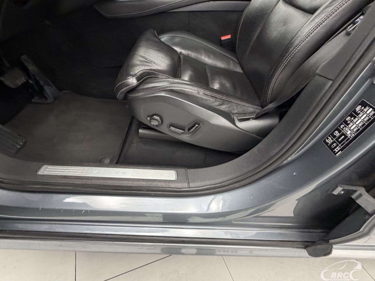 Volvo XC90 | 23