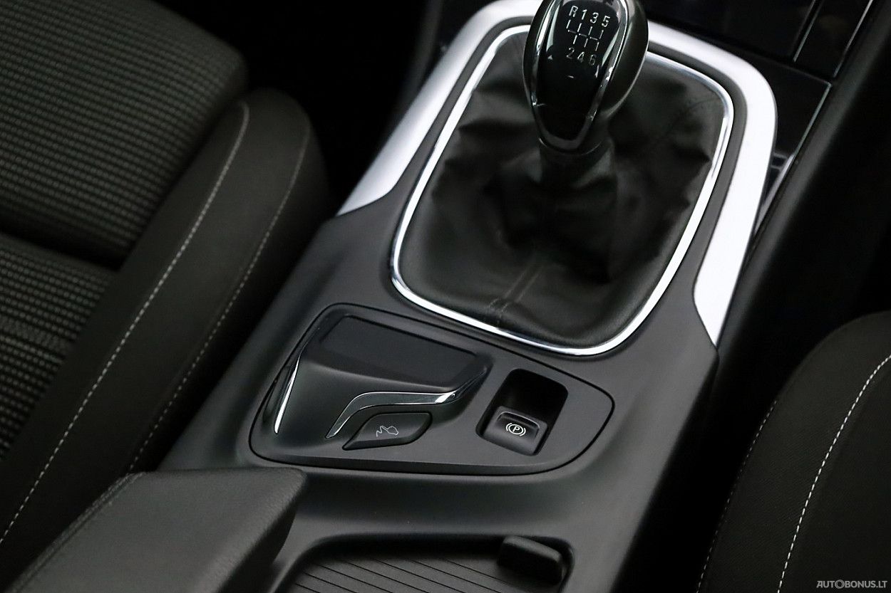 Opel Insignia | 10