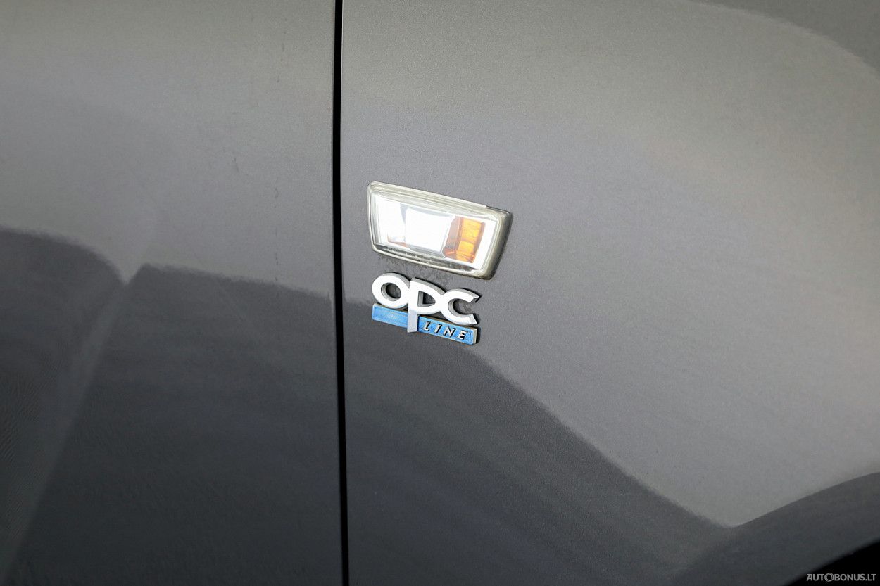 Opel Insignia | 12