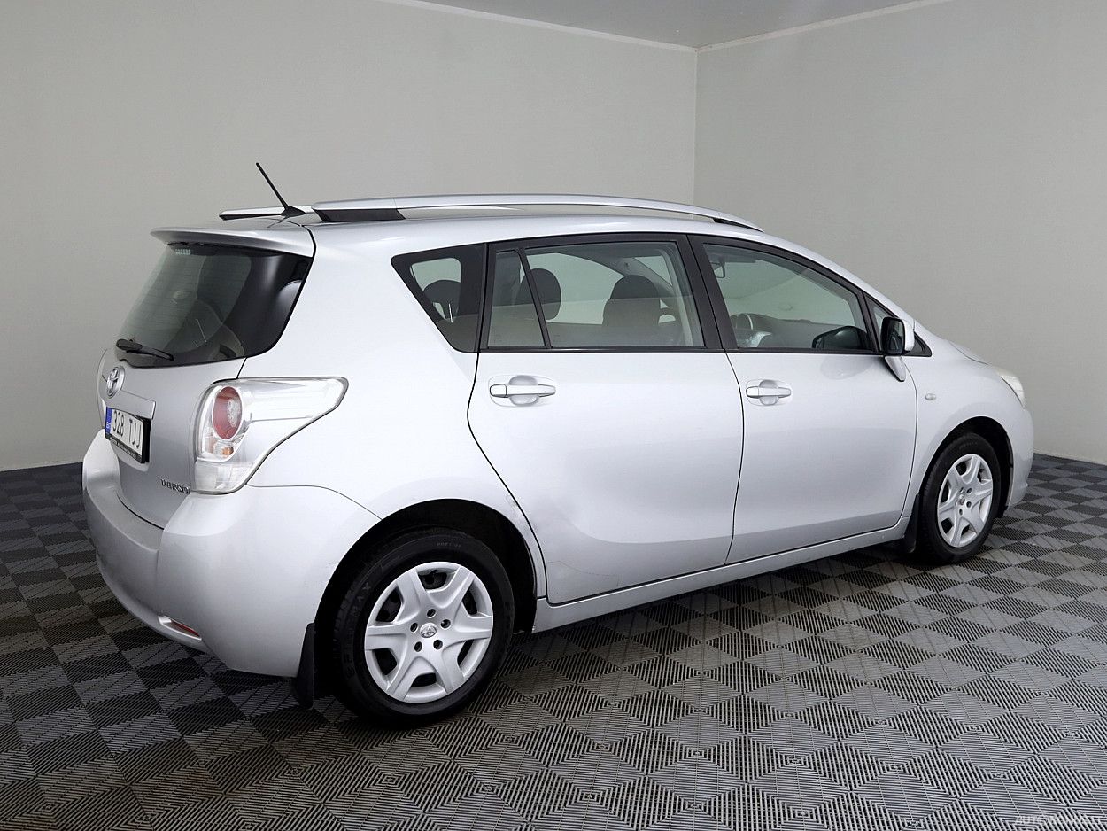 Toyota Verso | 2