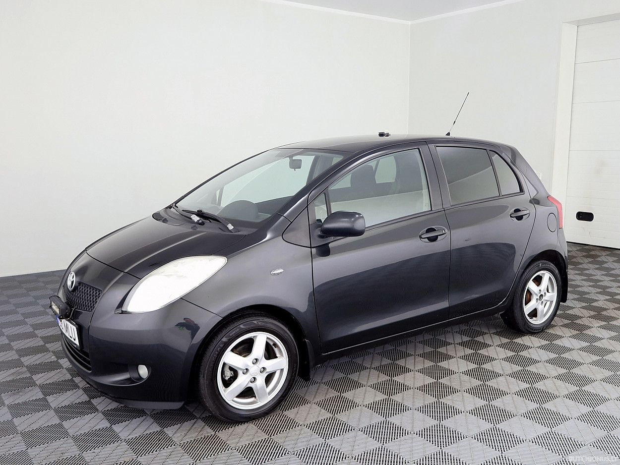 Toyota Yaris | 1