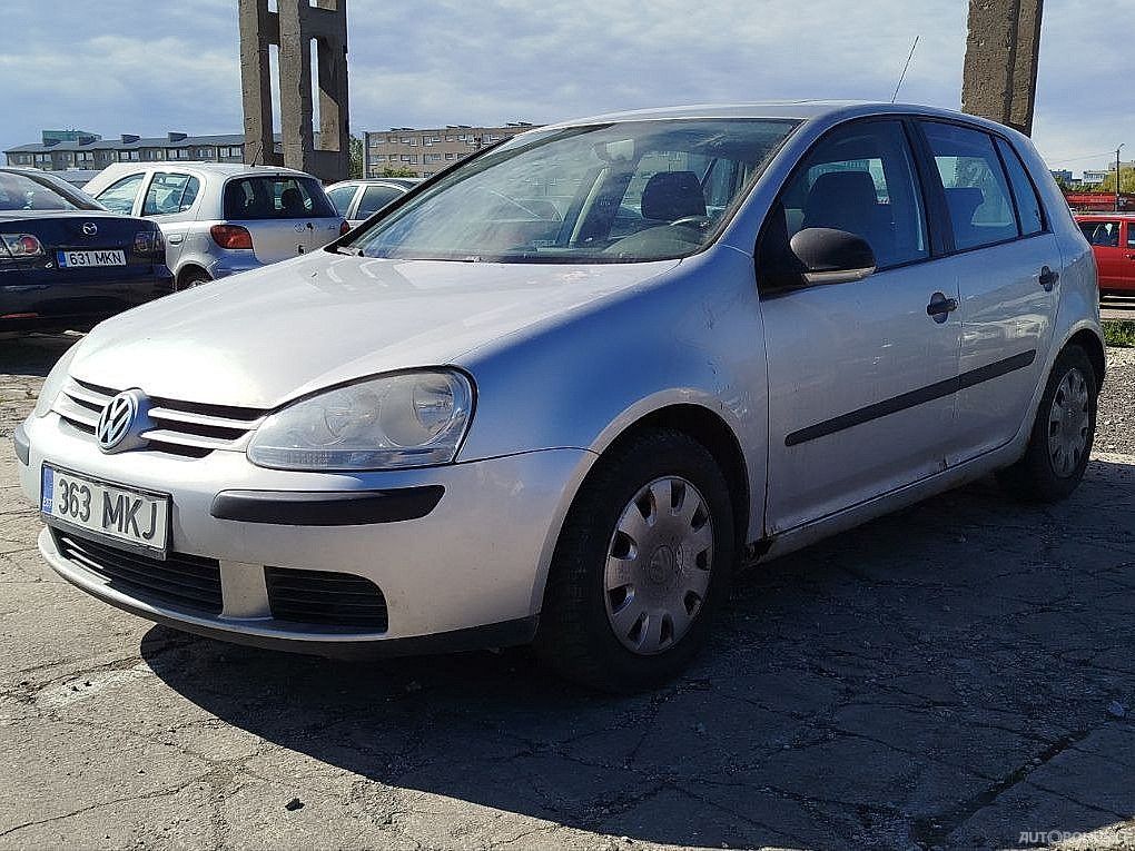 Volkswagen Golf | 1