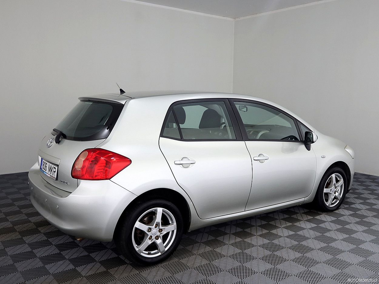 Toyota Auris | 2