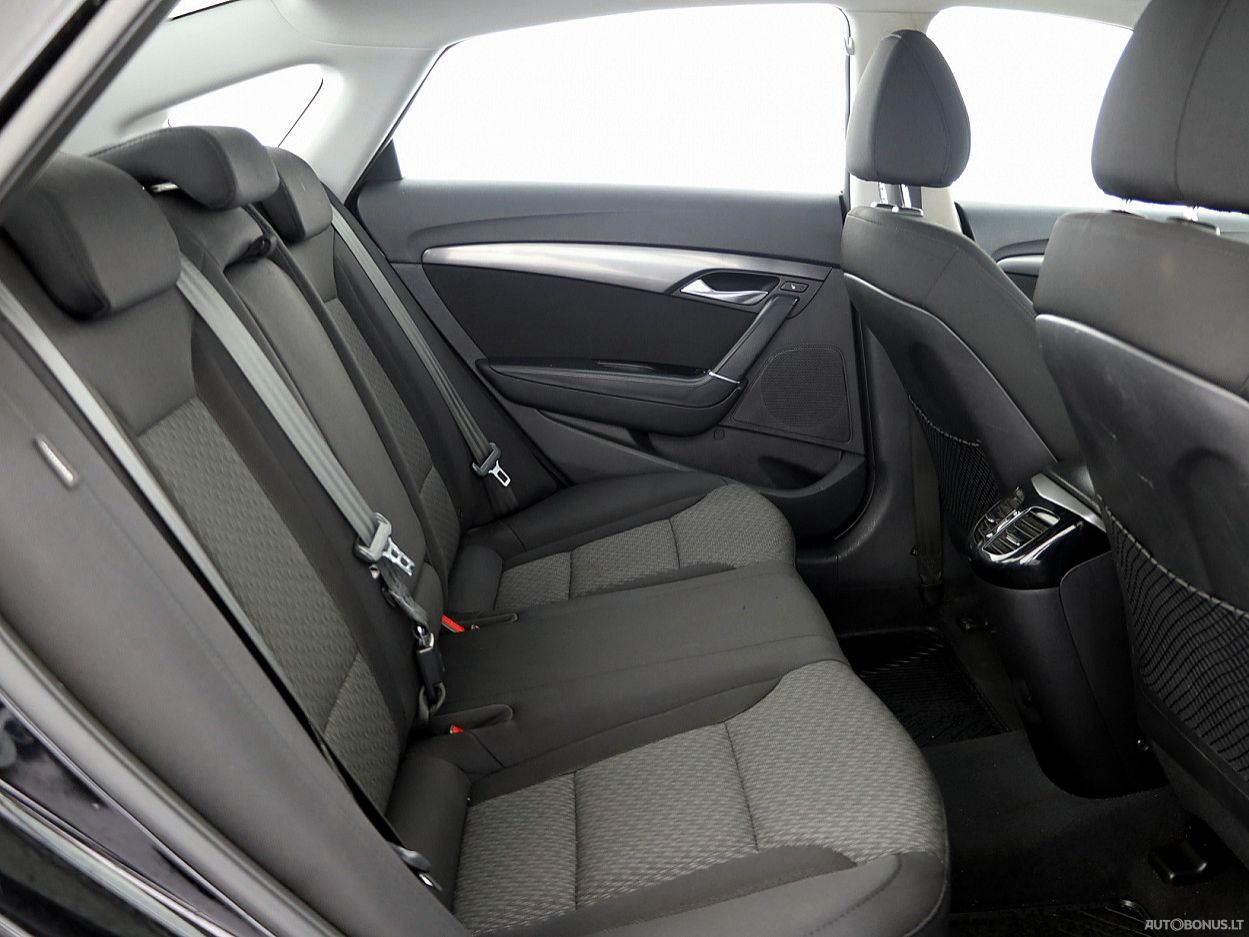 Hyundai i40 | 6
