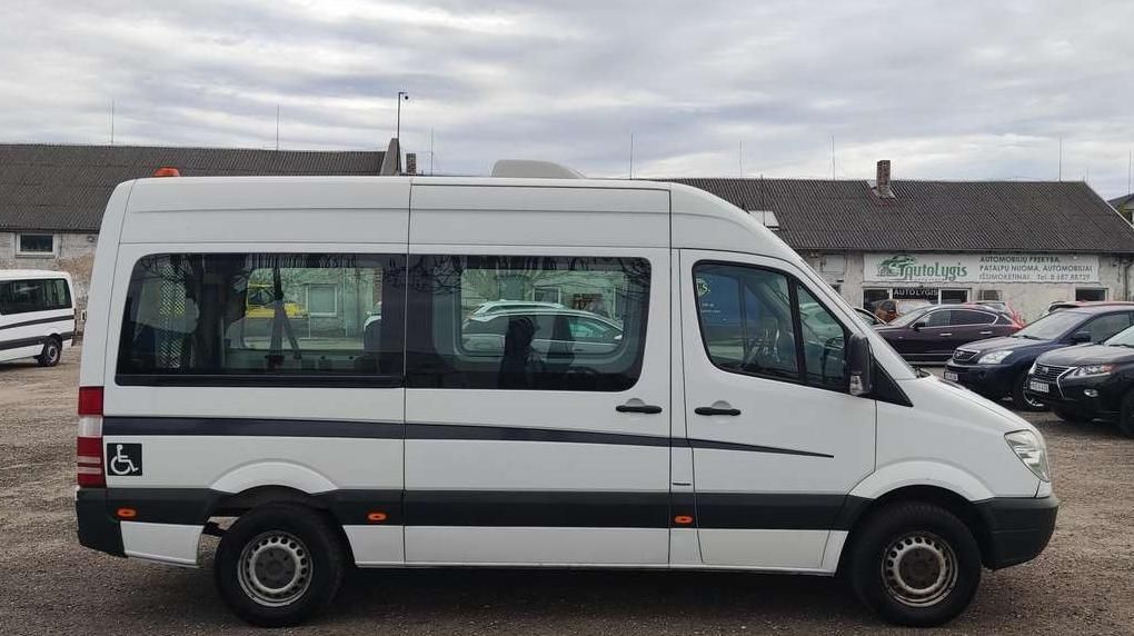Mercedes-Benz Sprinter | 6