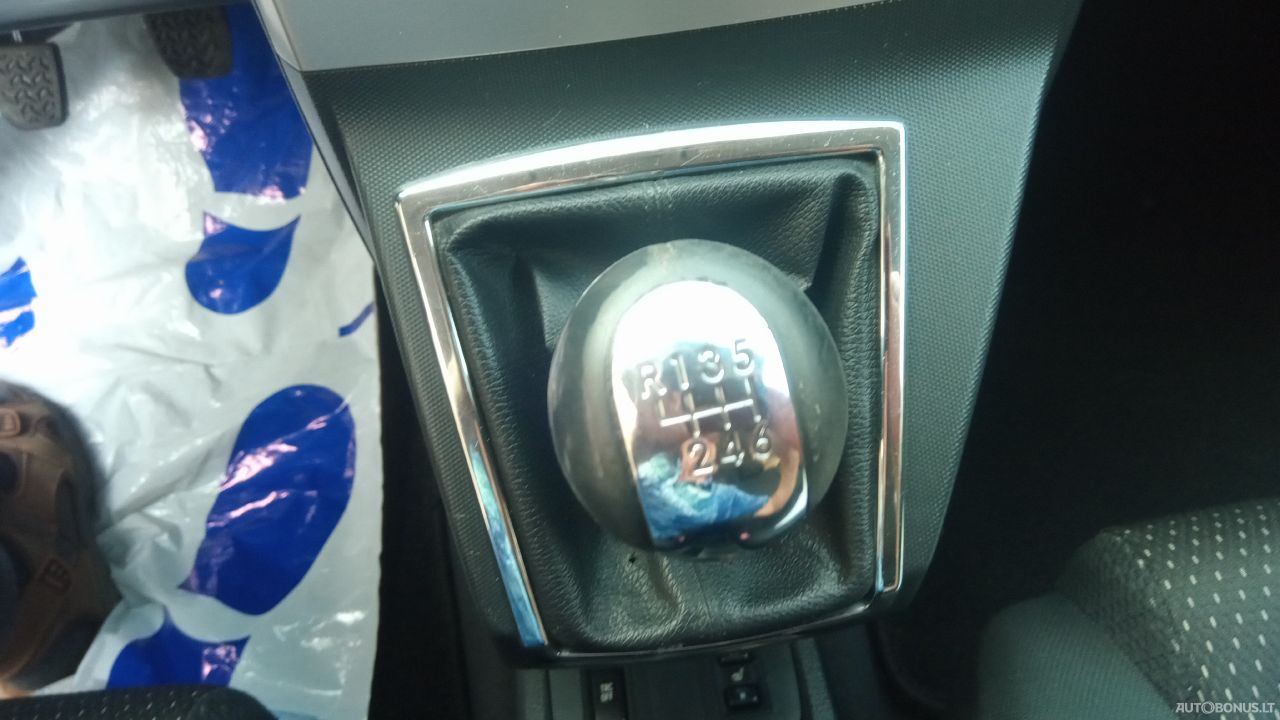 Toyota Corolla Verso | 12
