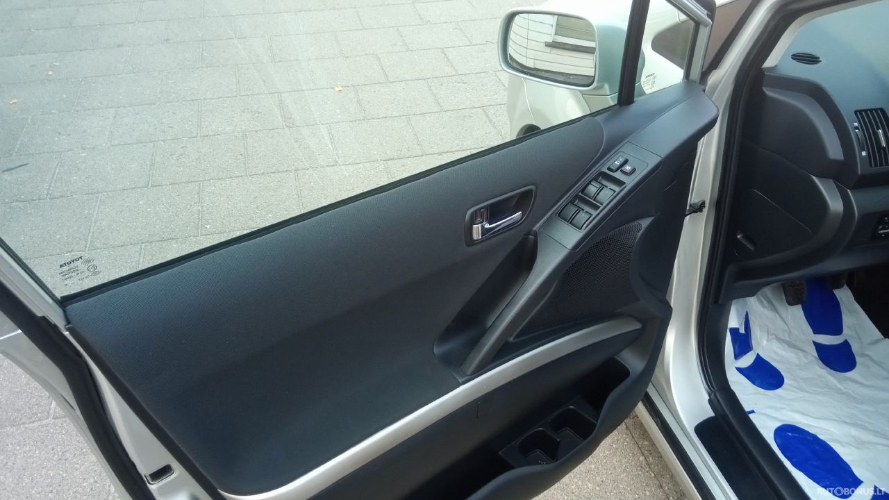 Toyota Corolla Verso | 5