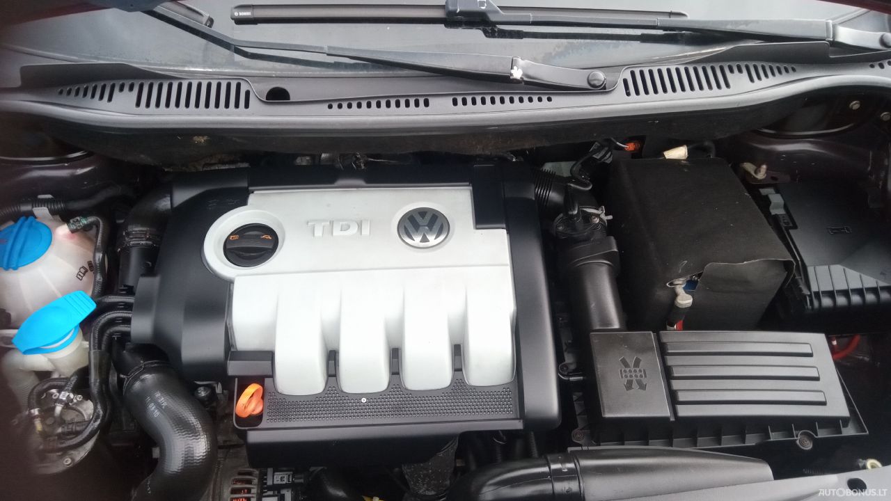 Volkswagen Touran | 10