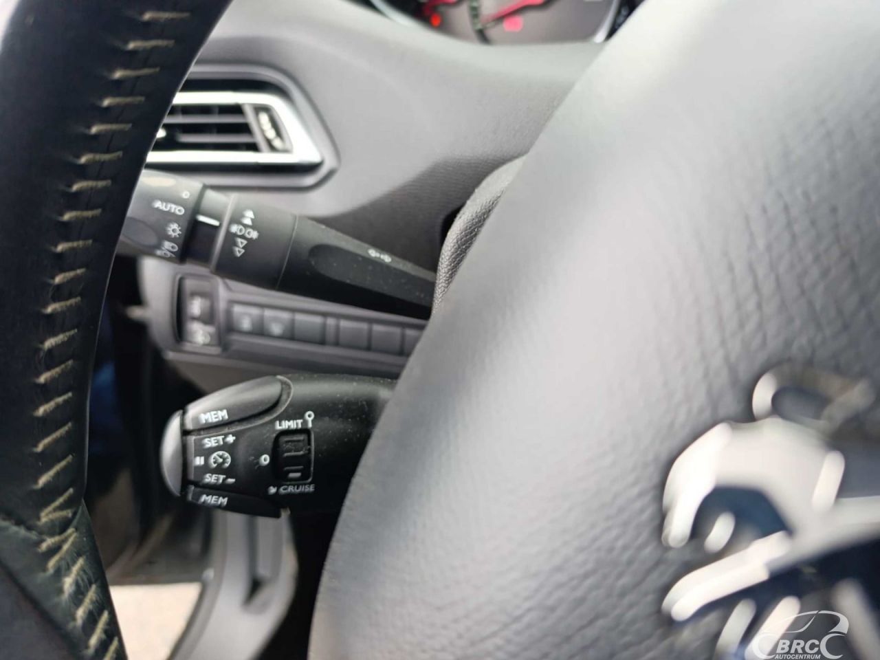 Peugeot 308 | 22