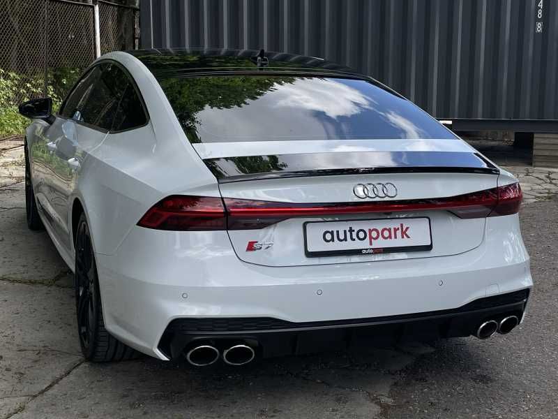 Audi S7 | 6