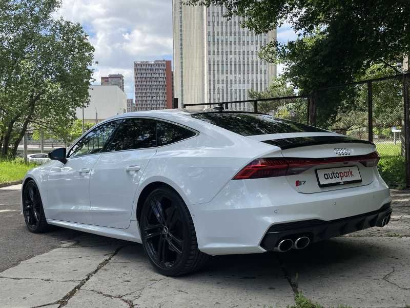 Audi S7 | 7