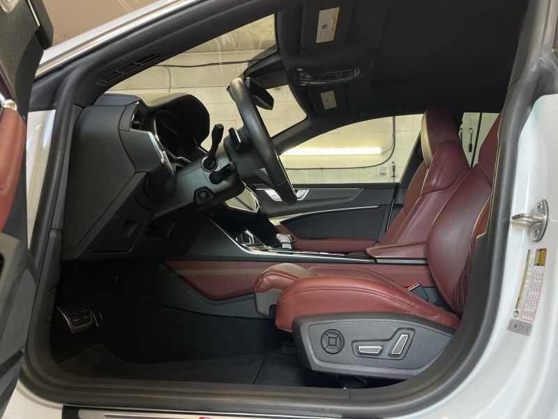 Audi S7 | 11