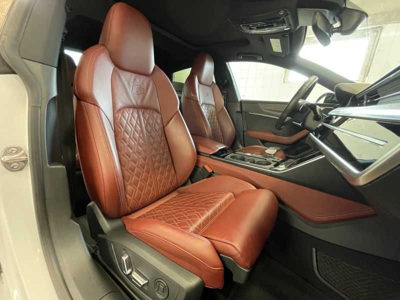 Audi S7 | 10