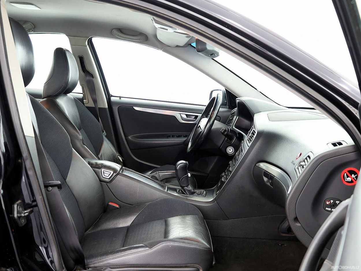 Volvo S60 | 5