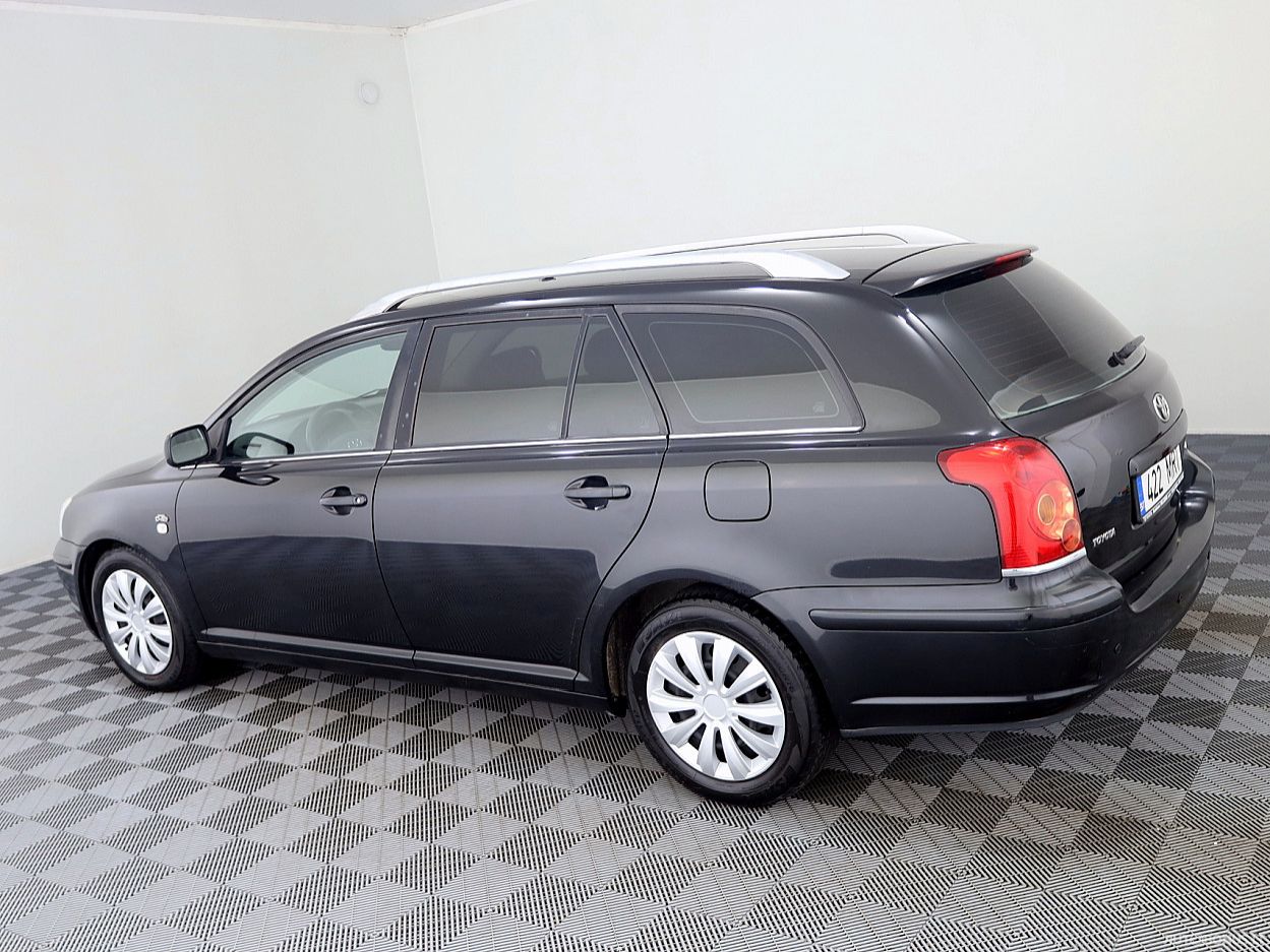 Toyota Avensis | 3
