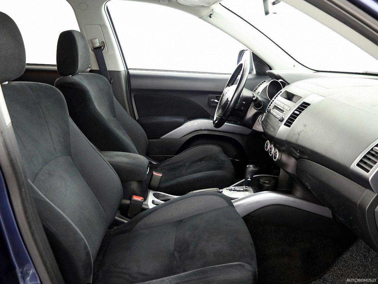 Mitsubishi Outlander | 5