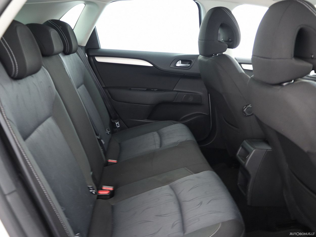 Citroen C4 | 6