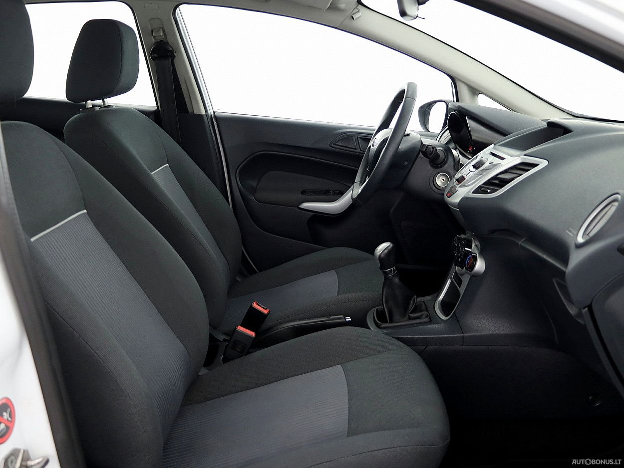 Ford Fiesta | 5