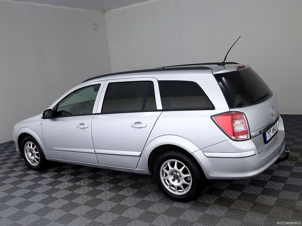 Opel Astra | 3