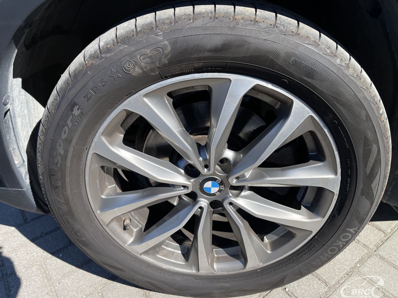 BMW X3 | 33