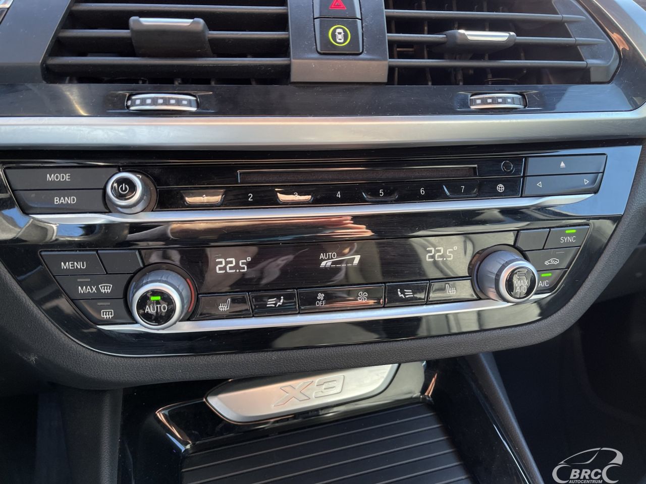 BMW X3 | 22