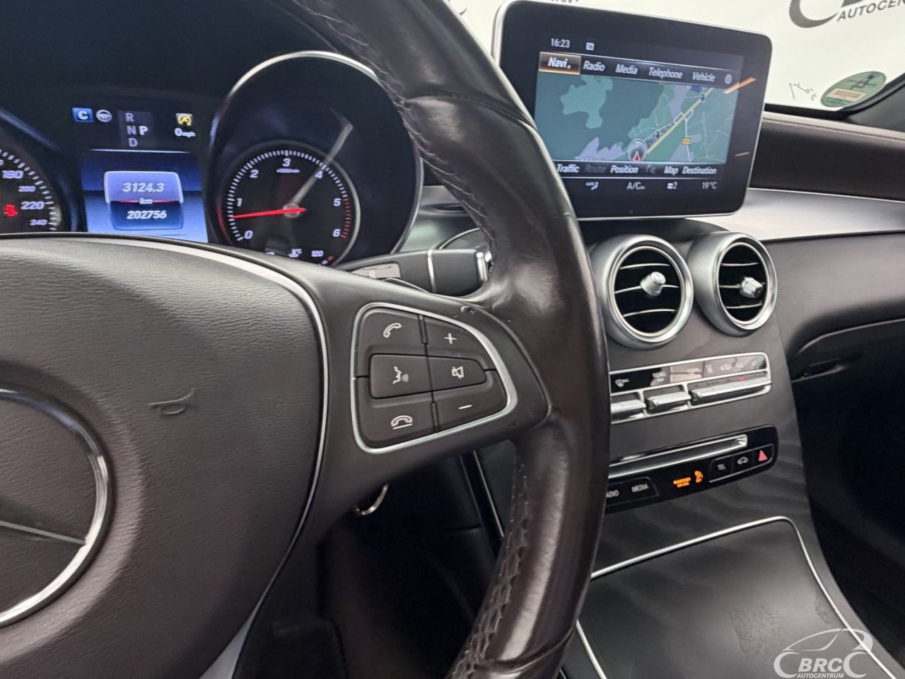 Mercedes-Benz GLC350 | 53