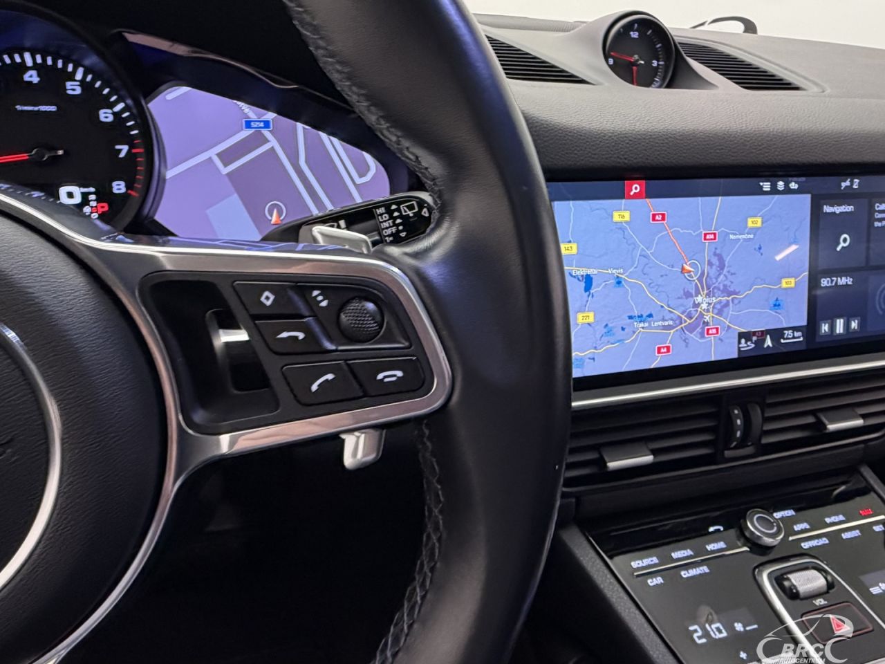 Porsche Cayenne | 28